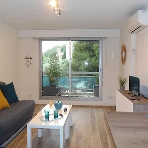Appartement Le Jardin Des Lices, Toulon