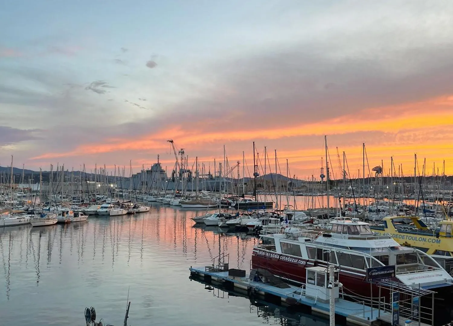 Marinca Du Port De Toulon公寓